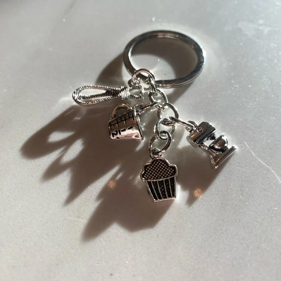 Silver Kitchen Charm Keychain - Picture 2 of 2